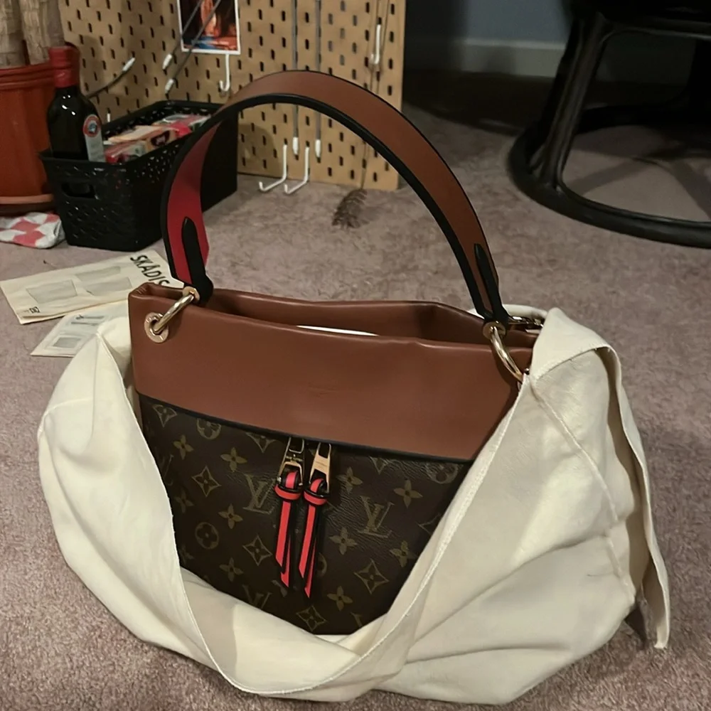 🌻 HOST PICK 🌻 🟫 Louis Vuitton Monogram Tuileries Besace Rose Bruyere Bag 🟫 - Picture 4 of 9